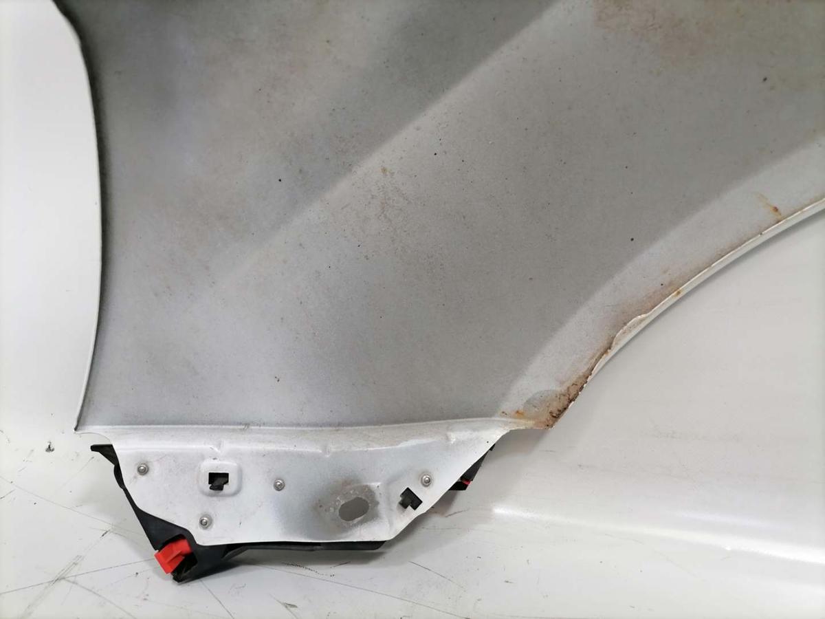 Opel Corsa D original Kotfl&uuml;gel rechts Z474 Casablancawei&szlig; BJ09